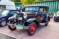 Ford Model A - Das älteste Modell in Valbert war ein Ford Model A Fordor mit Murray-Karosserie. Das Baujahr ist 1931, das Auto hat 39 PS. • © ummeteck.de - Christian Schön